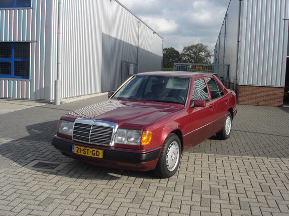 MB 300E 3.jpg