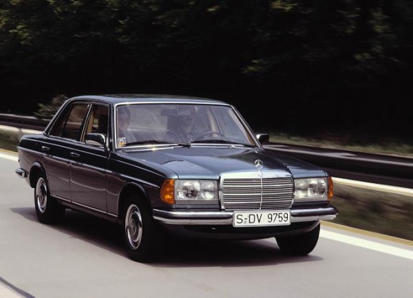 mercedes-w123 primer.jpg