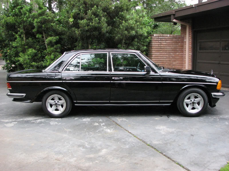 W123 amg2.jpg