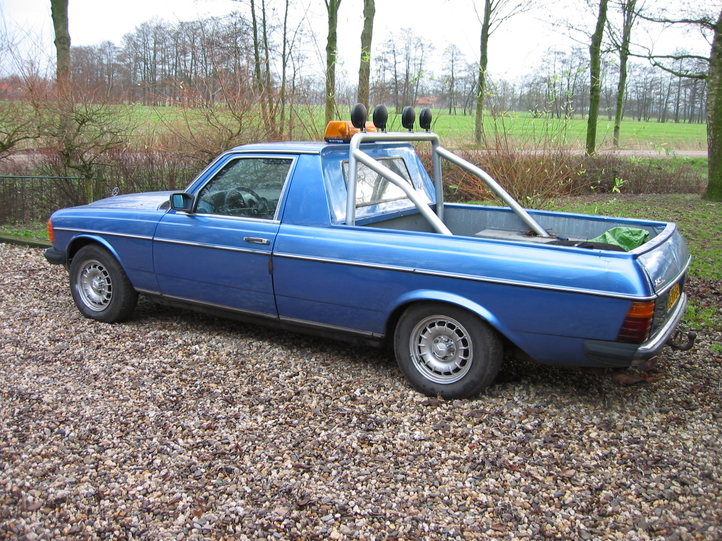 Benz Pick-Up1.JPG