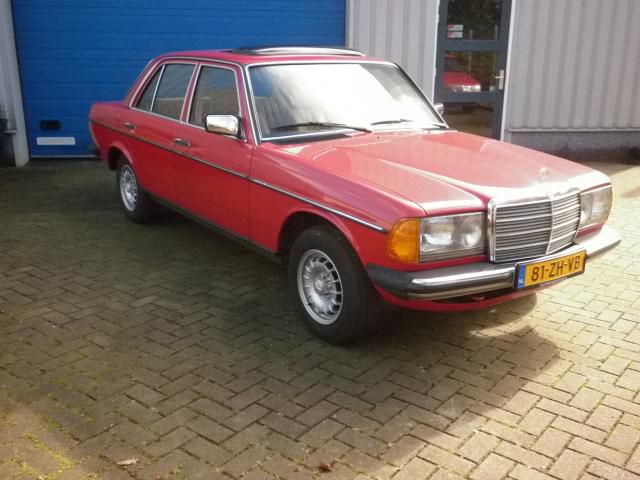 mercedes-benz-200-280-w123-200-1120720-2.jpg