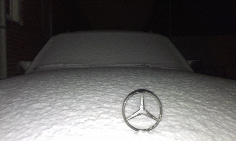 Benz sneeuw1.jpg