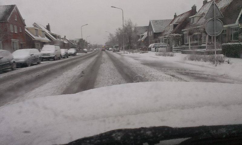 Benz sneeuw2.jpg